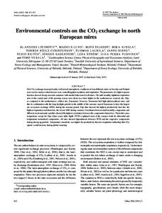 Environmental controls on the CO2 exchange in north European mires