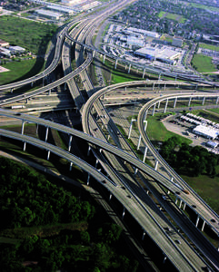 Sam Houston Parkway/Tollway, Beltway 8 Even before the alignment of Loop 610 had been finalized, the city of Houston was formulating plans for a second loop. It was a remarkable act of vision and foresight to recognize 